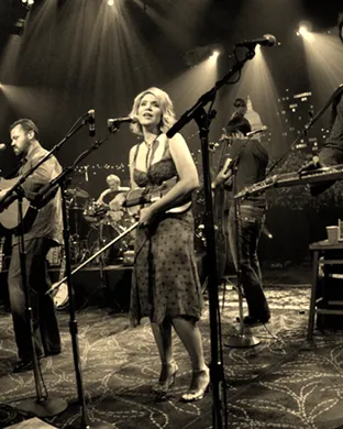 Alison Krauss And Union Station Bridgeport
