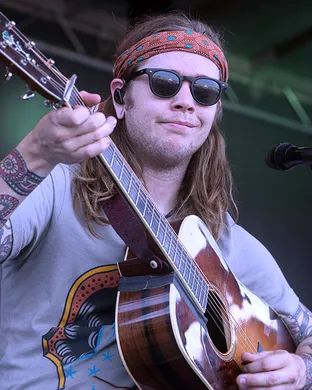 Billy Strings Hartford