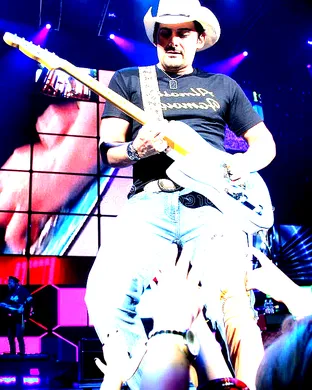Brad Paisley Bridgeport