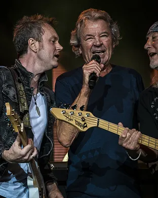 Deep Purple Wantagh