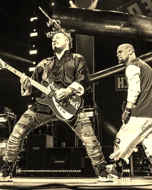 Five Finger Death Punch Wantagh