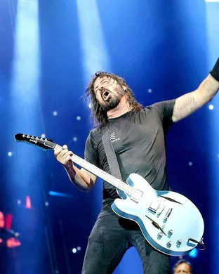 Foo Fighters Bridgeport
