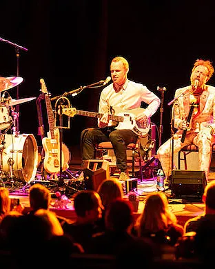 Guster Hartford