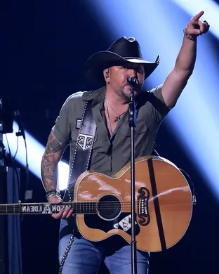Jason Aldean Hartford