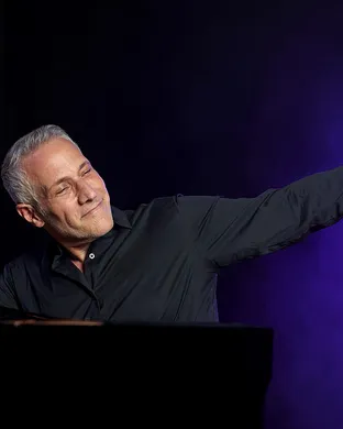 Jim Brickman Hartford