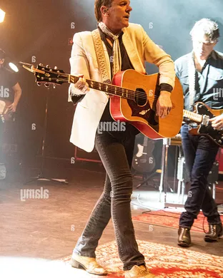 Kiefer Sutherland Patchogue