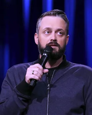 Nate Bargatze Elmont