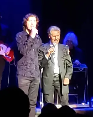 Randy Travis New London
