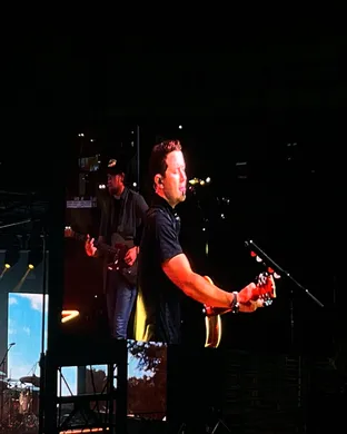 Scotty McCreery Westbury