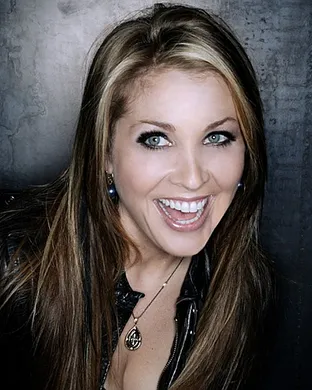 Sunny Sweeney Fairfield